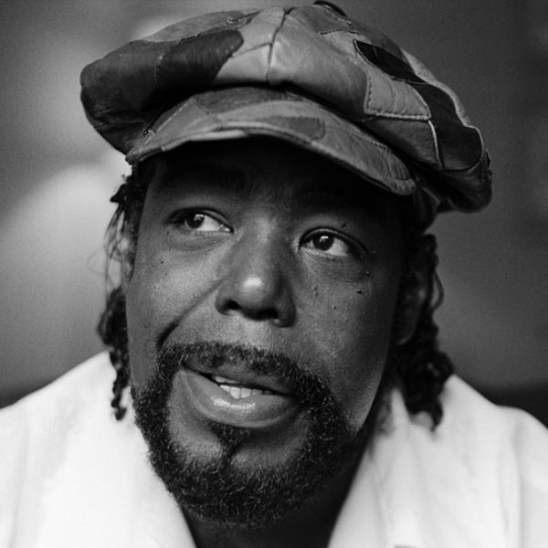 artiste-barry-white barry white