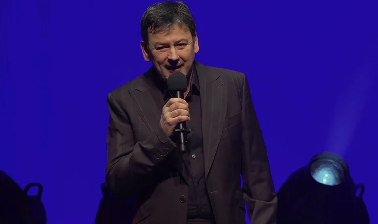 20-02-19-tedx-limoges-jean-baptiste-tuzet-crooner-radio