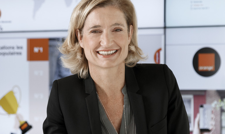 20-09-07-beatrice-mandine-directrice-communication-engagement-marque-orange