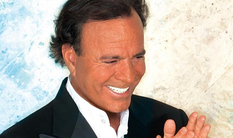 21-11-22-julio-iglesias-crooner-international-chanteur-voix-velours-d'or-crooner-radio