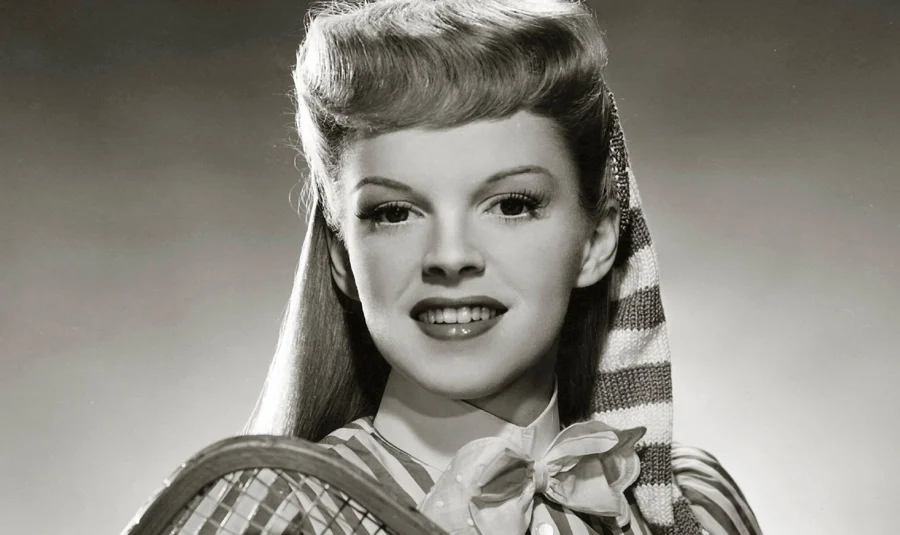 img-biographie-judy-garland-somewhere-over-the-rainbow-wizard-oz